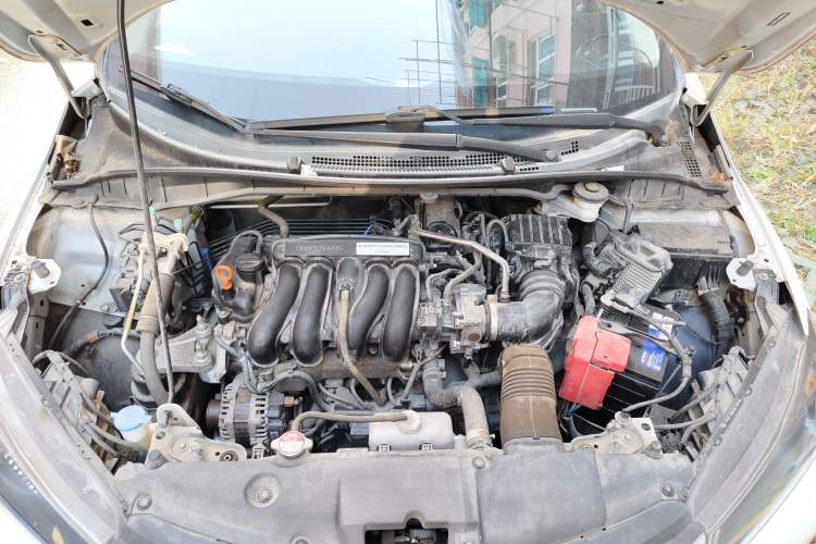 Used Honda City 2015 1.5L Manual Advance Edition Engine Bay