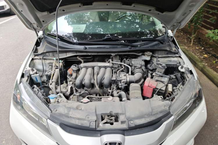 Used Honda City 2015 1.5L CVT Comfort Version Engine Bay