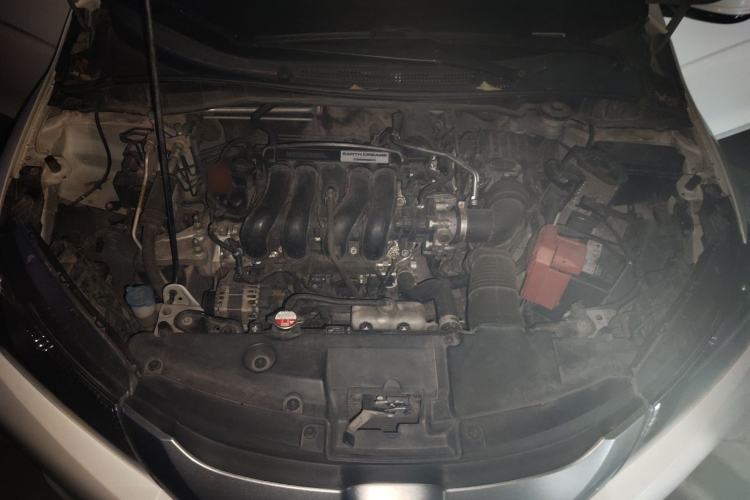 Used Honda City 2015 1.5L manual Comfort version Engine Bay