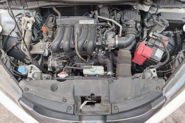Used Honda City 2015 1.5L CVT Comfort Version Engine Bay