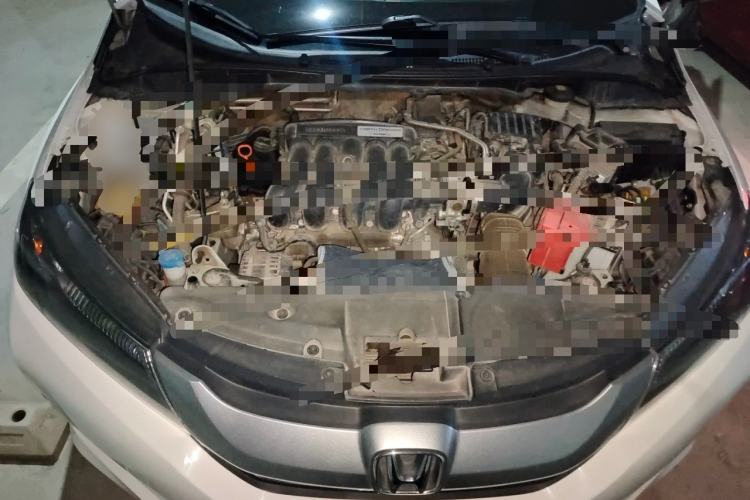 Used Honda City 2015 1.5L manual Comfort version Engine Bay