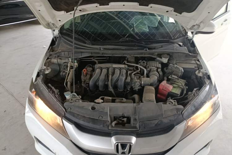 Used Honda City 2015 1.5L Manual Advance Edition Engine Bay