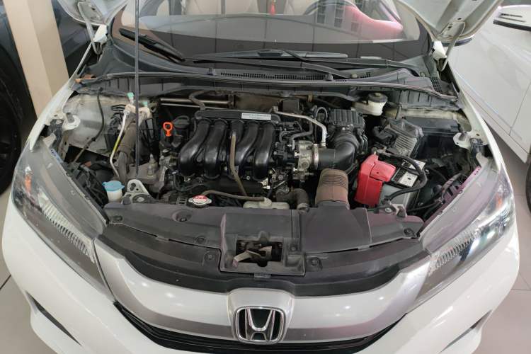 Used Honda City 2015 1.5L CVT Comfort Version Engine Bay