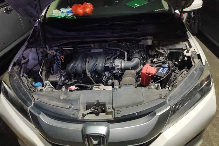 Used Honda City 2015 1.5L CVT Comfort Version Engine Bay
