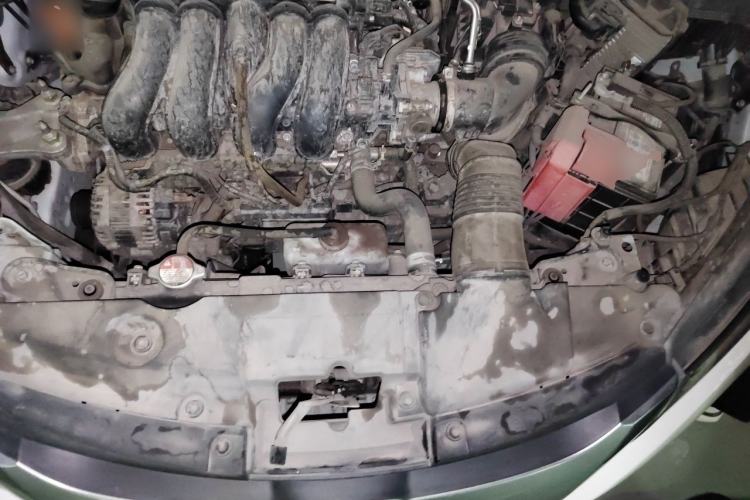 Used Honda City 2015 1.5L CVT Comfort Version Engine Bay