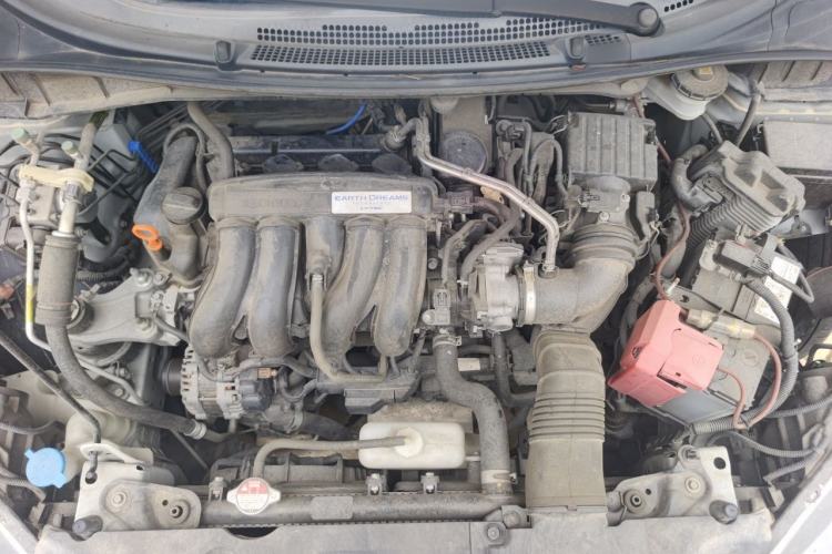 Used Honda City 2015 1.5L CVT Comfort Version Engine Bay