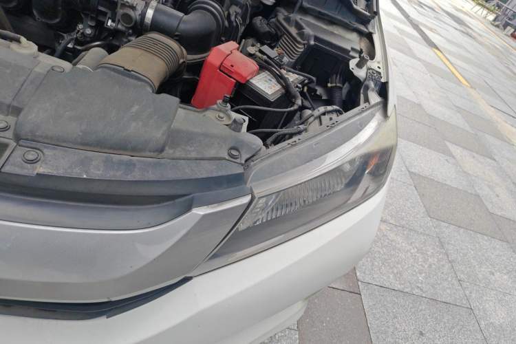 Used Honda City 2015 1.5L CVT Comfort Version Engine Bay Left