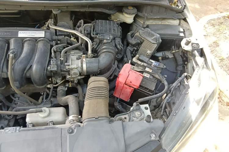 Used Honda City 2015 1.5L CVT Comfort Version Engine Bay Left