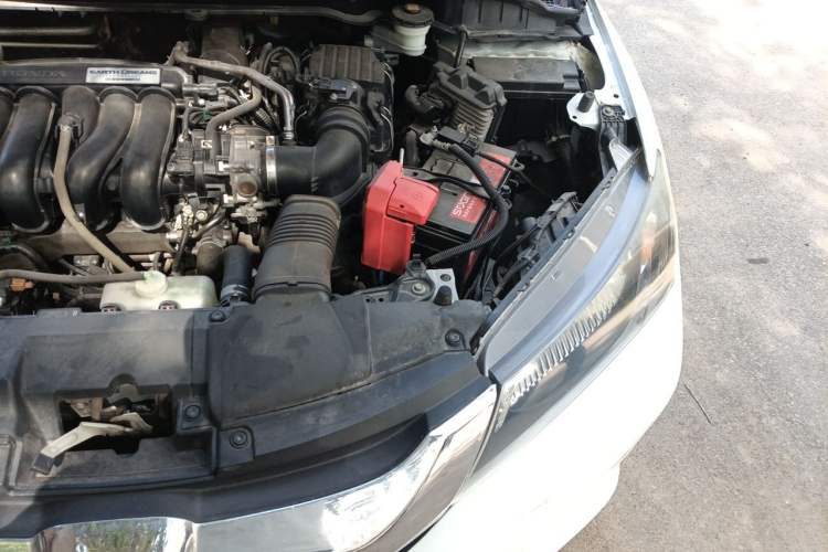 Used Honda City 2015 1.5L manual Comfort version Engine Bay Left