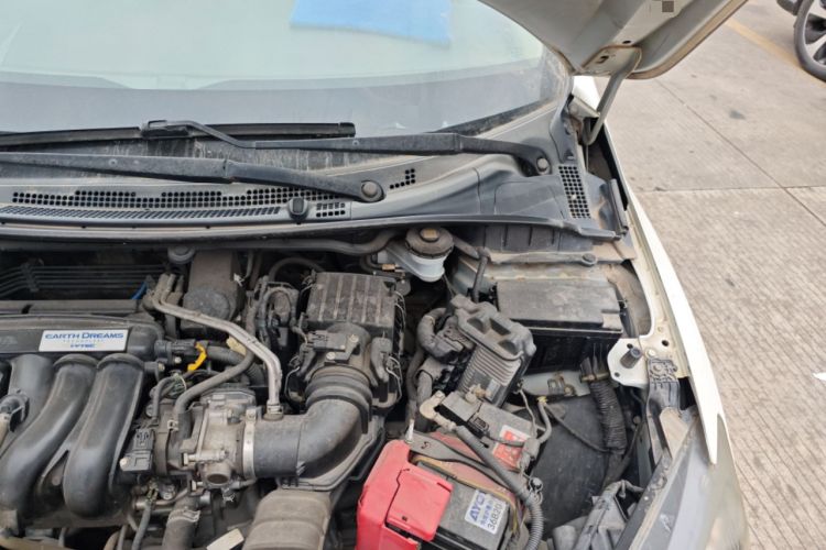 Used Honda City 2015 1.5L manual Comfort version Engine Bay Left