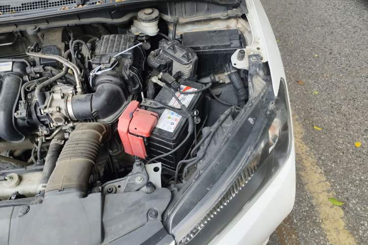 Used Honda City 2015 1.5L Manual Advance Edition Engine Bay Left