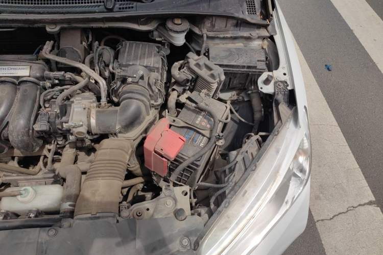 Used Honda City 2015 1.5L CVT Luxury Edition Engine Bay Left