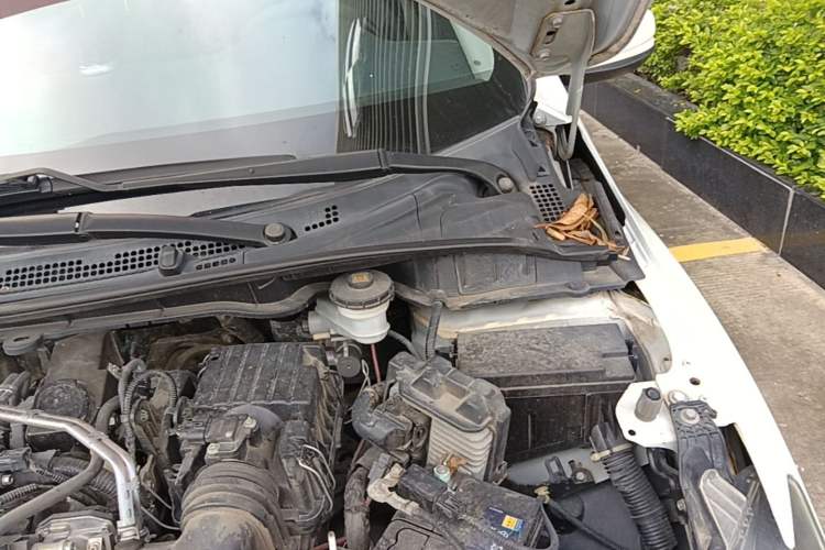 Used Honda City 2015 1.5L CVT Comfort Version Engine Bay Left