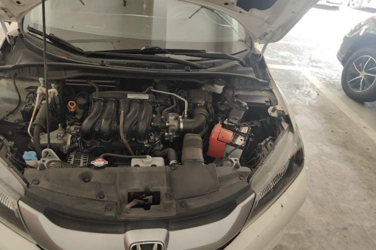 Used Honda City 2015 1.5L Manual Advance Edition Engine Bay Left