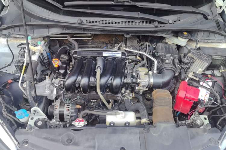 Used Honda City 2015 1.5L CVT Comfort Version Engine Bay