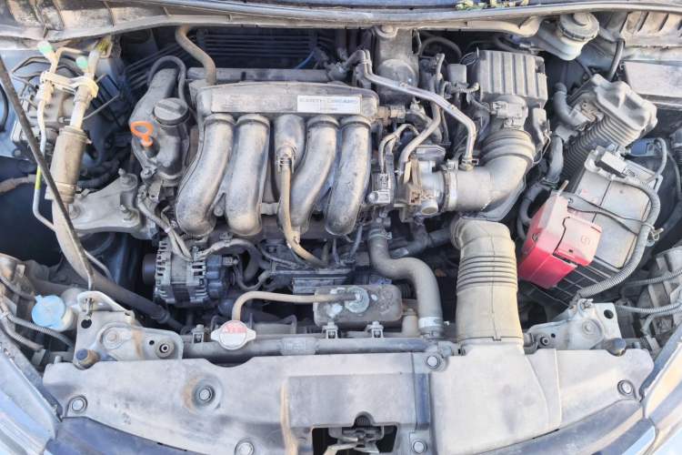 Used Honda City 2015 1.5L manual Comfort version Engine Bay