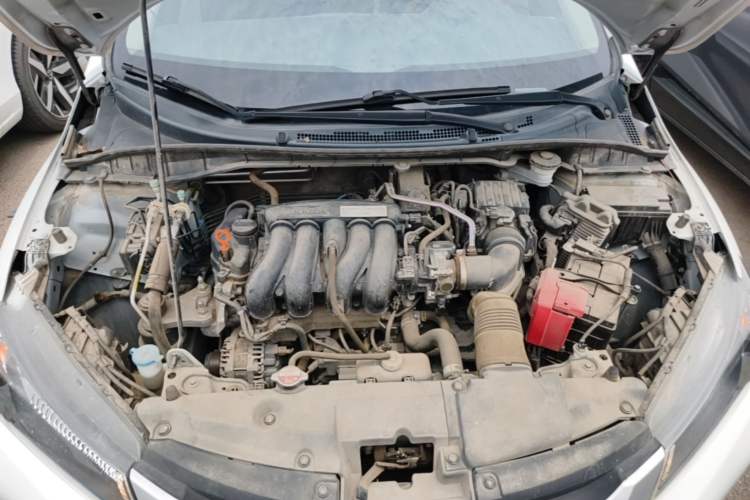 Used Honda City 2015 1.5L CVT Comfort Version Engine Bay