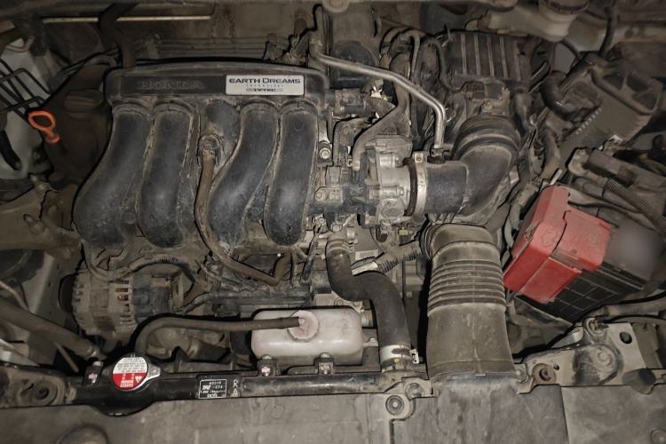Used Honda City 2015 1.5L manual Comfort version Engine Bay
