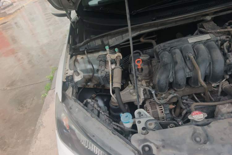 Used Honda City 2015 1.5L Manual Advance Edition Engine Bay Right