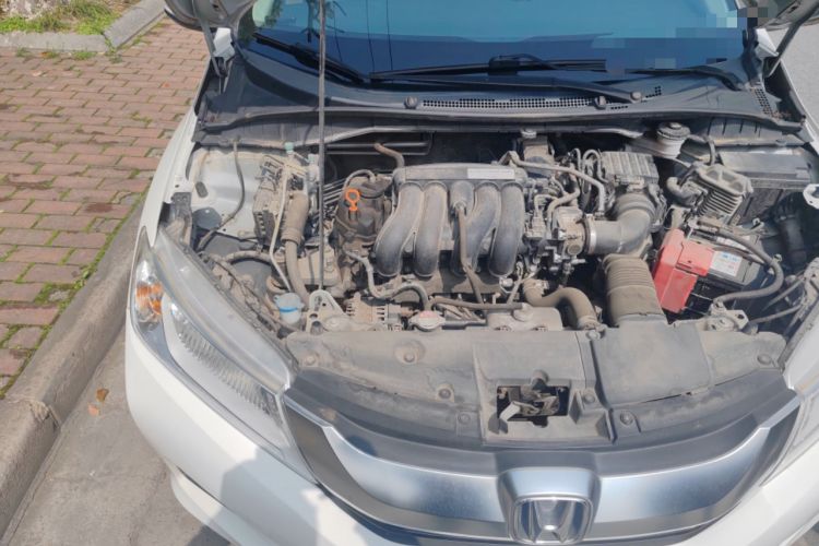Used Honda City 2015 1.5L CVT Luxury Edition Engine Bay Right