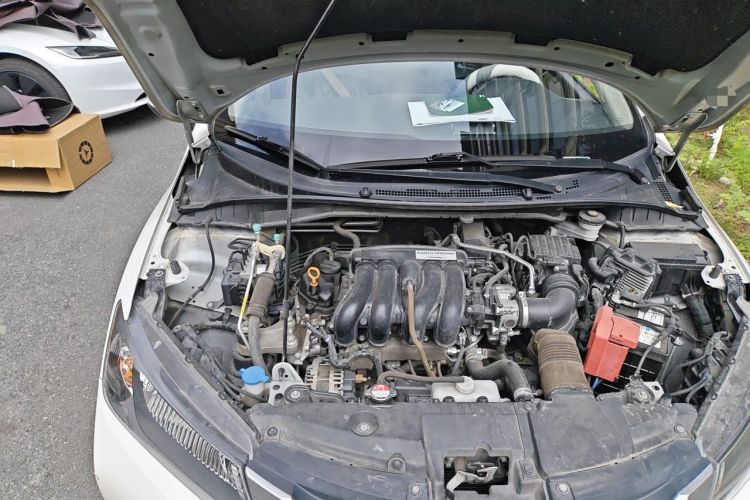 Used Honda City 2015 1.5L CVT Comfort Version Engine Bay Right
