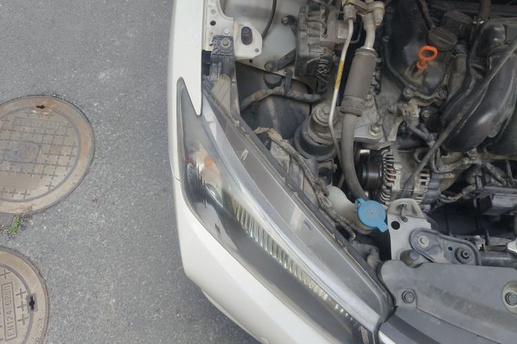 Used Honda City 2015 1.5L CVT Comfort Version Engine Bay Right