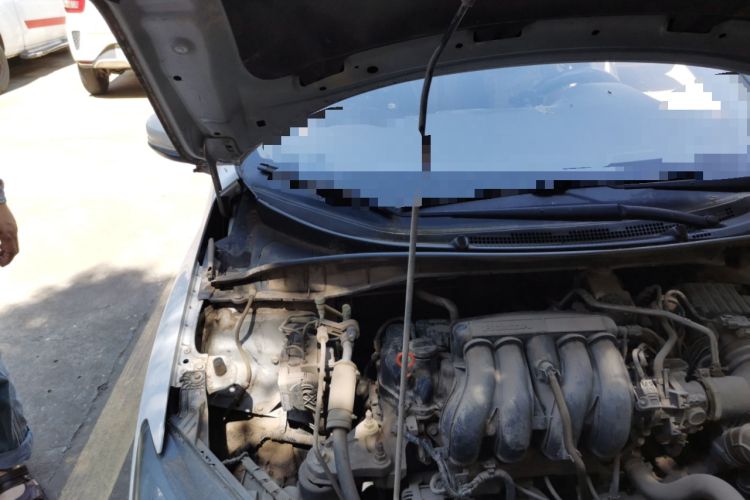 Used Honda City 2015 1.5L manual Comfort version Engine Bay Right