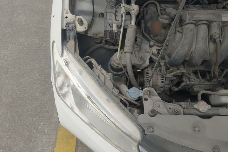 Used Honda City 2015 1.5L manual luxury edition Engine Bay Right
