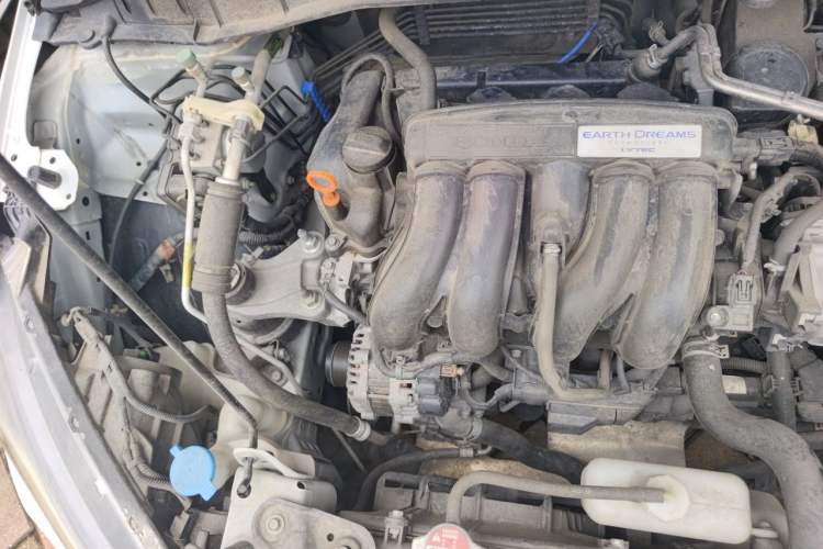 Used Honda City 2015 1.5L CVT Comfort Version Engine Bay Right