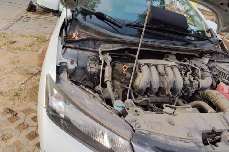 Used Honda City 2015 1.5L CVT Comfort Version Engine Bay Right