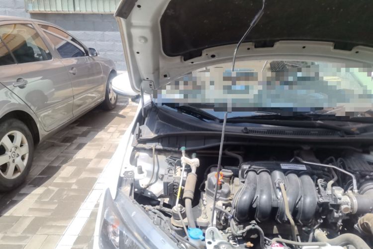 Used Honda City 2015 1.5L CVT Comfort Version Engine Bay Right