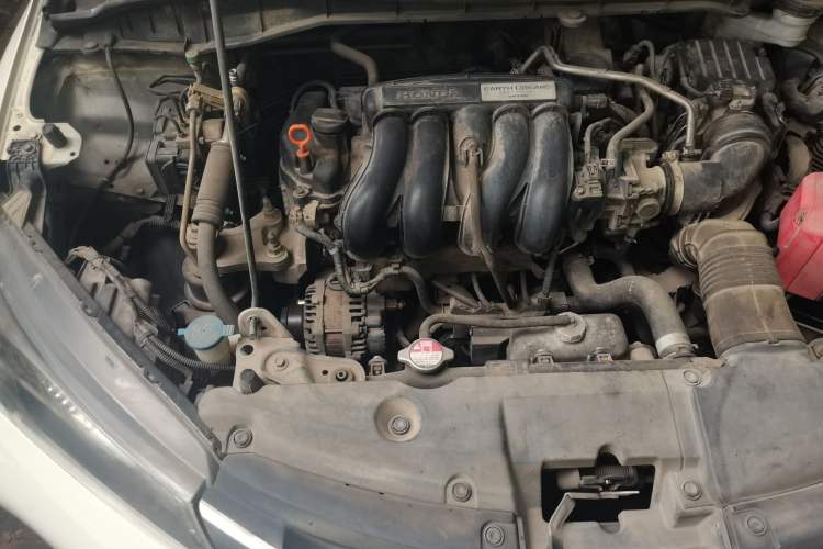 Used Honda City 2015 1.5L CVT Comfort Version Engine Bay Right