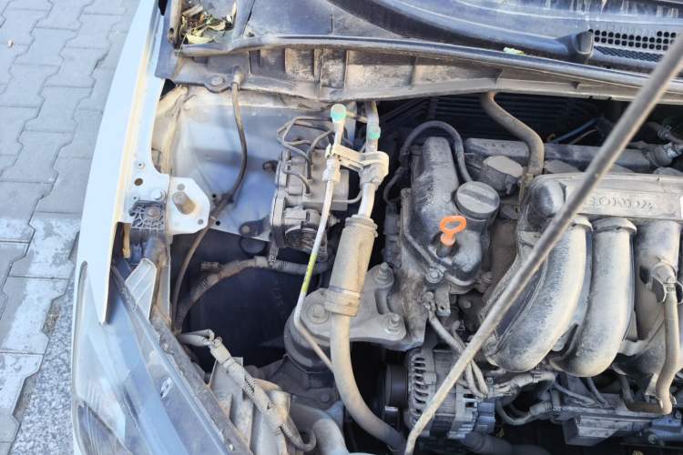 Used Honda City 2015 1.5L manual Comfort version Engine Bay Right