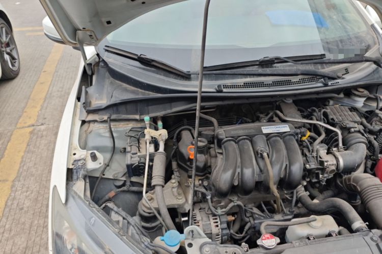 Used Honda City 2015 1.5L manual Comfort version Engine Bay Right