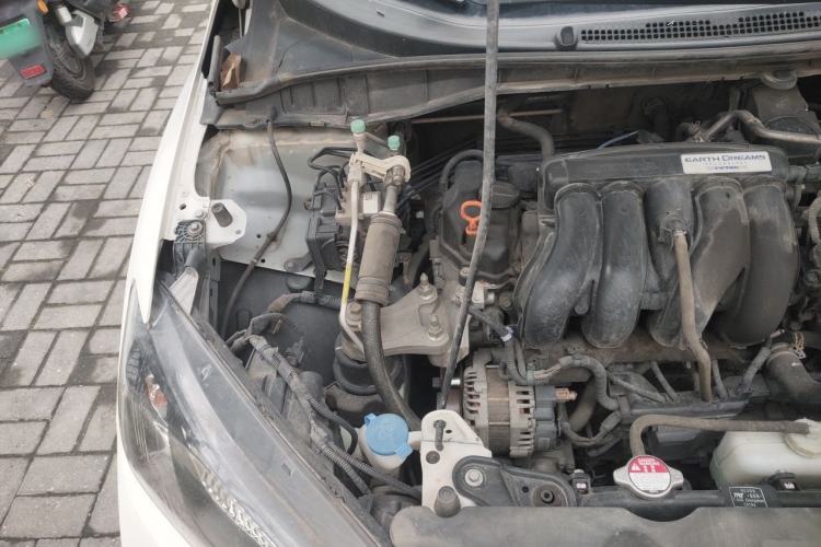 Used Honda City 2015 1.5L CVT Comfort Version Engine Bay Right