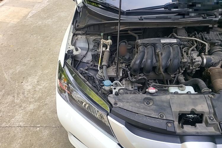 Used Honda City 2015 1.5L Manual Advance Edition Engine Bay Right