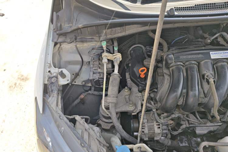 Used Honda City 2015 1.5L CVT Comfort Version Engine Bay Right