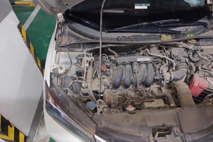 Used Honda City 2015 1.5L CVT Comfort Version Engine Bay Right