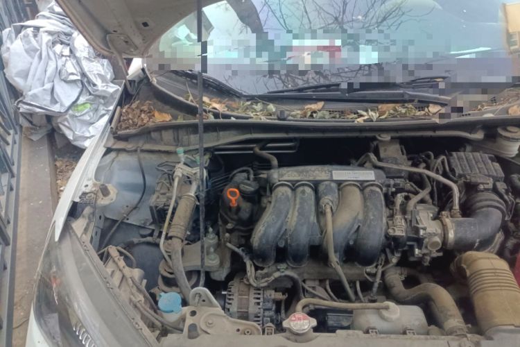 Used Honda City 2015 1.5L CVT Comfort Version Engine Bay Right