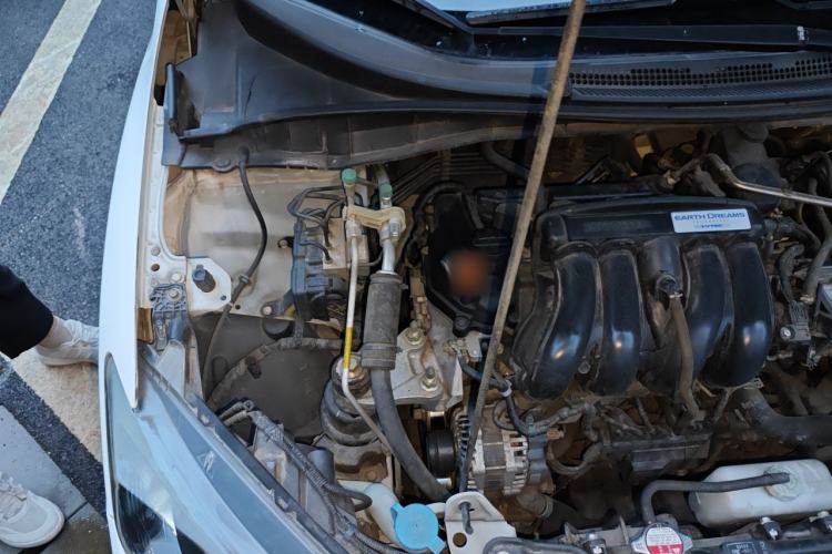 Used Honda City 2015 1.5L CVT Comfort Version Engine Bay Right