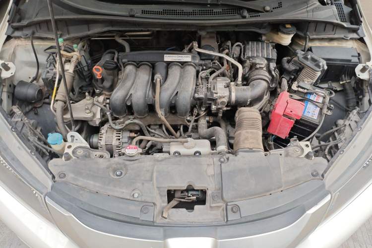 Used Honda City 2015 1.5L CVT Comfort Version Engine Bay