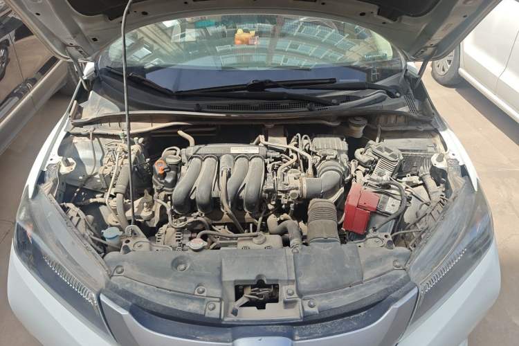 Used Honda City 2015 1.5L CVT Comfort Version Engine Bay