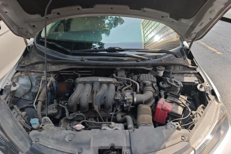 Used Honda City 2015 1.5L CVT Comfort Version Engine Bay