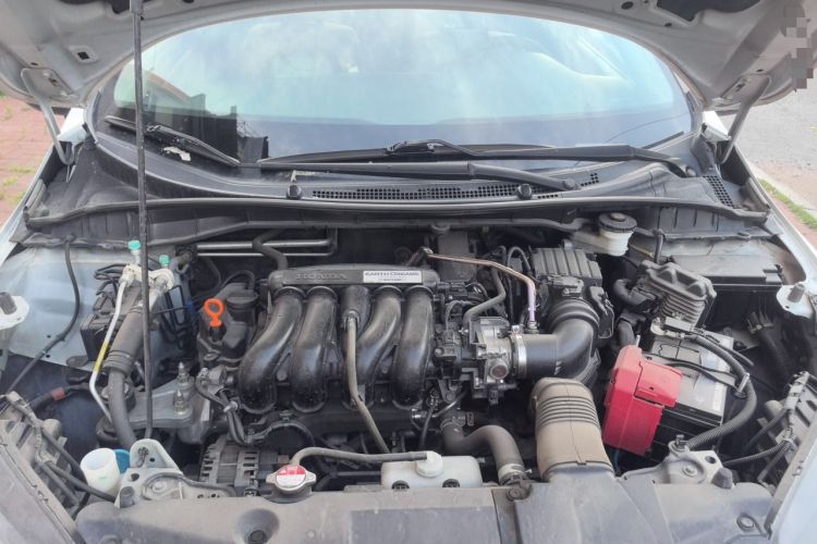 Used Honda City 2015 1.5L CVT Comfort Version Engine Bay