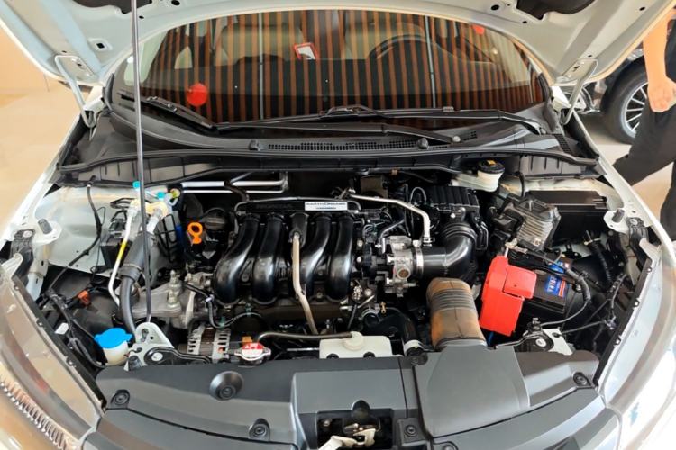 Used Honda City 2015 1.5L CVT Comfort Version Engine Bay