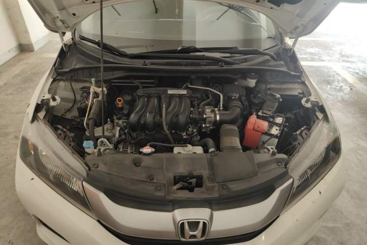 Used Honda City 2015 1.5L Manual Advance Edition Engine Bay