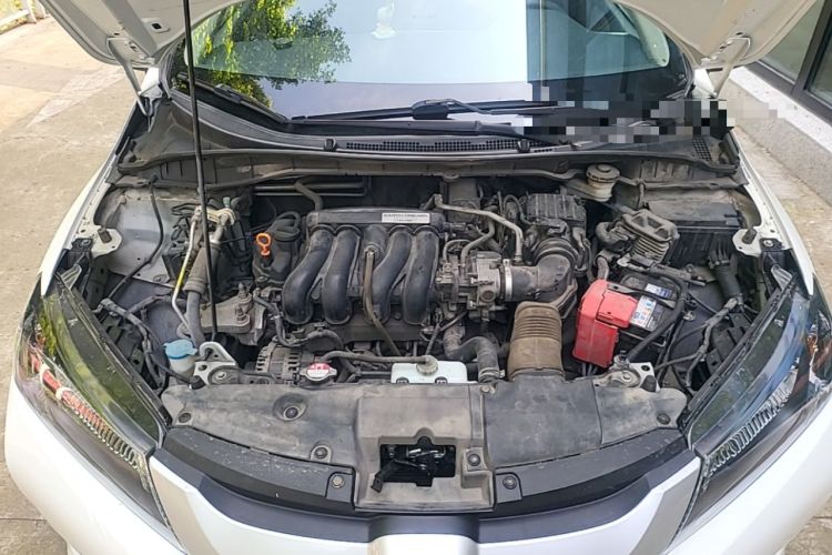 Used Honda City 2015 1.5L Manual Advance Edition Engine Bay