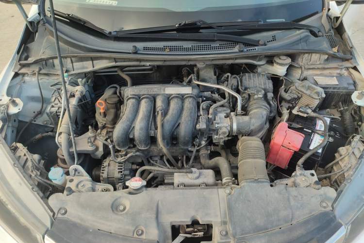 Used Honda City 2015 1.5L CVT Comfort Version Engine Bay