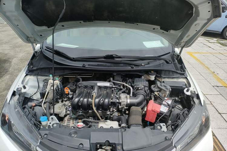 Used Honda City 2015 1.5L CVT Comfort Version Engine Bay