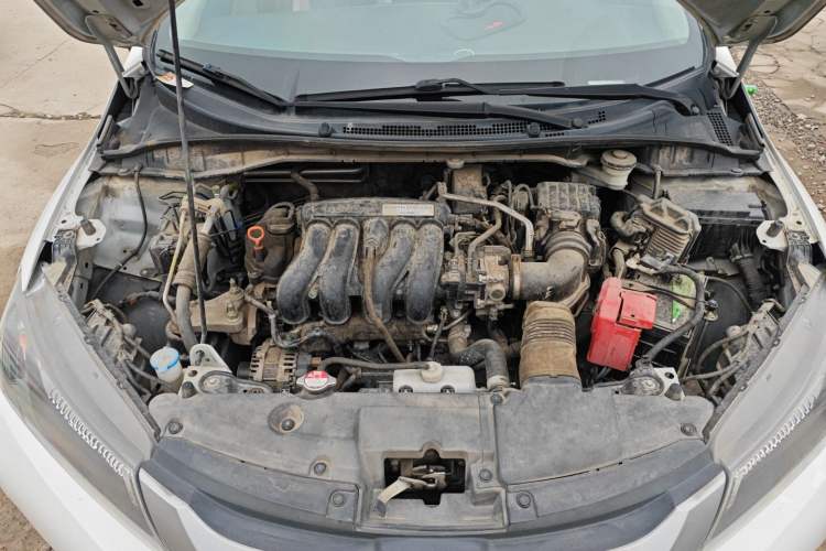 Used Honda City 2015 1.5L Manual Advance Edition Engine Bay